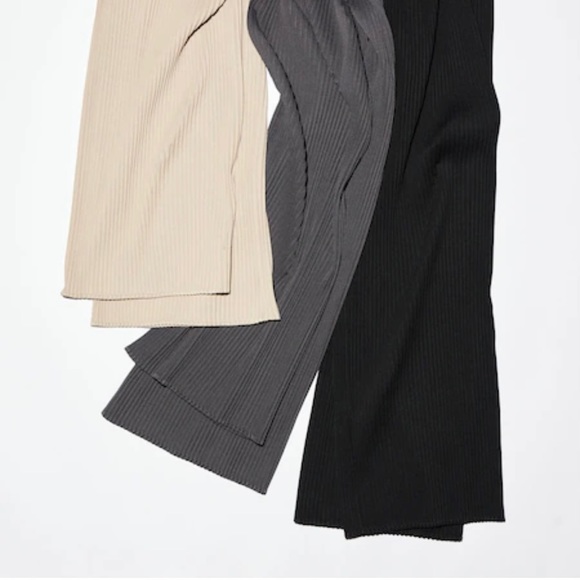UNIQLO Women Pleated Straight Pants NWT - Picture 2 of 8
